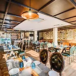 Fabhotel Prime V Hazratganj